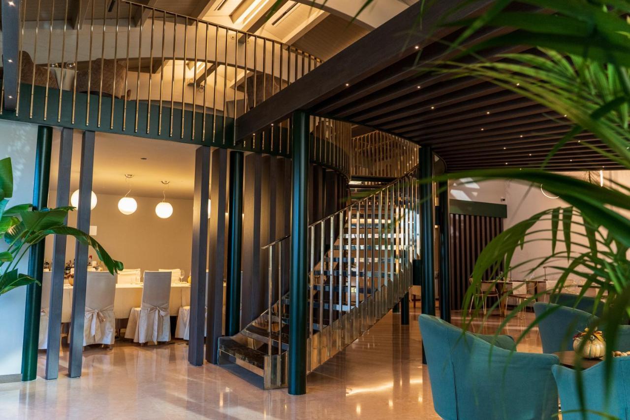 Best Western Hotel Leonardo Da Vinci Erba Buitenkant foto