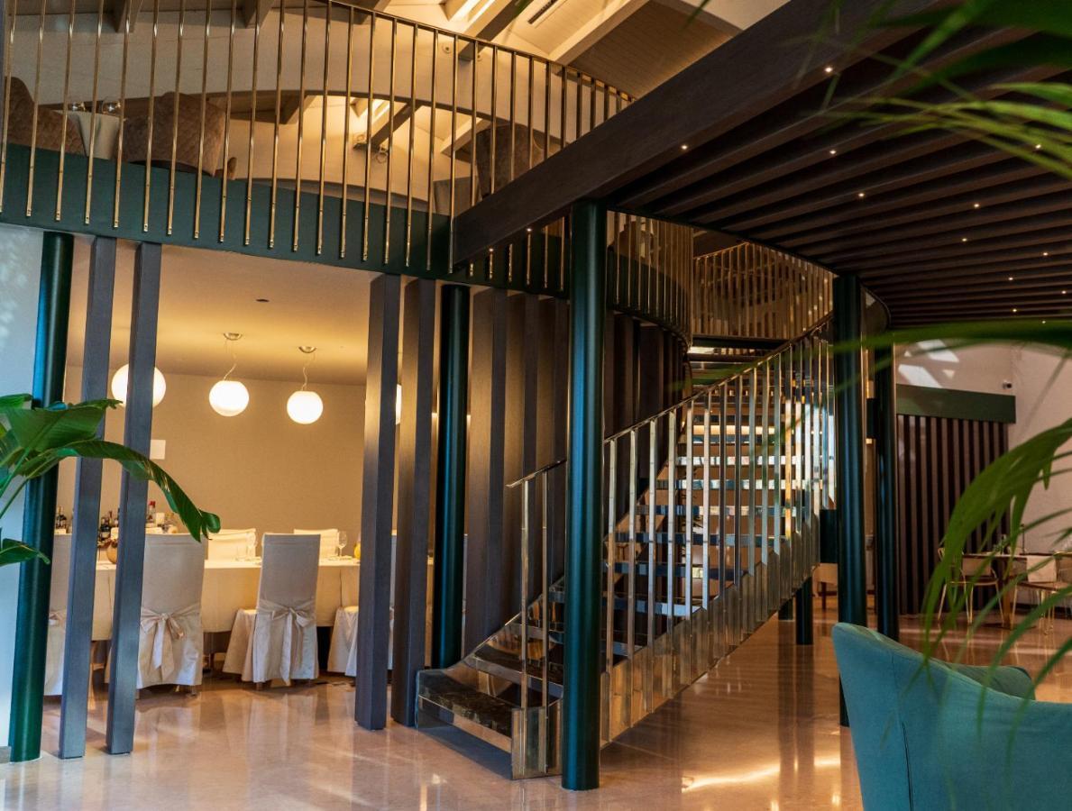 Best Western Hotel Leonardo Da Vinci Erba Buitenkant foto