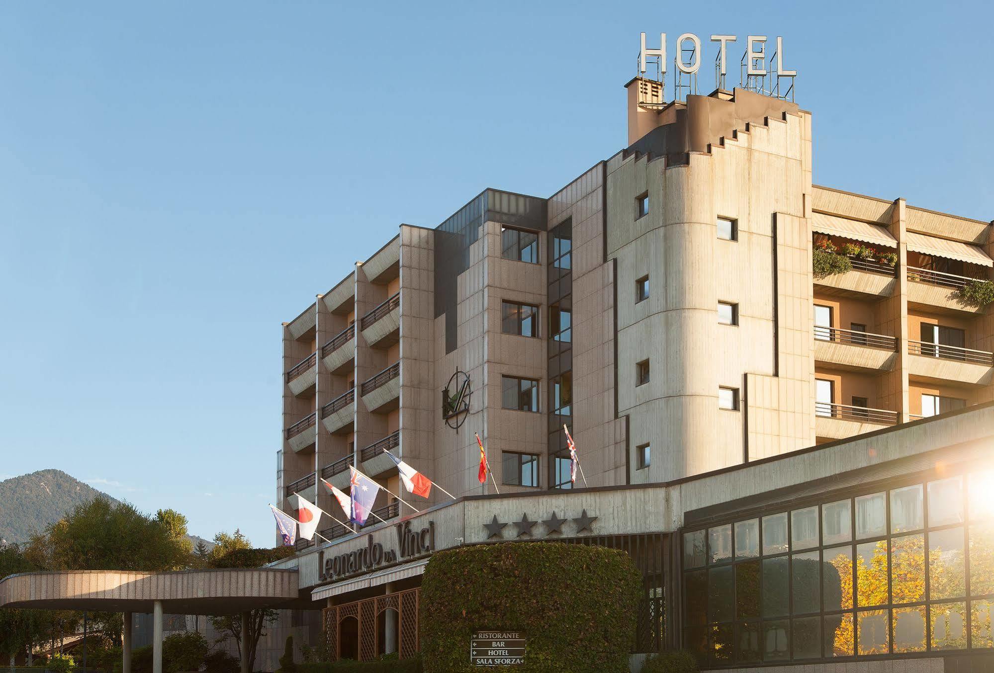 Best Western Hotel Leonardo Da Vinci Erba Buitenkant foto
